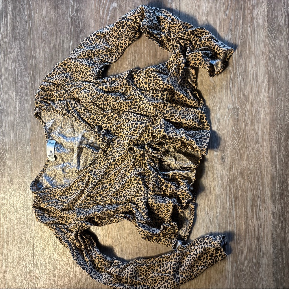 Hollister leopard Print Blouse